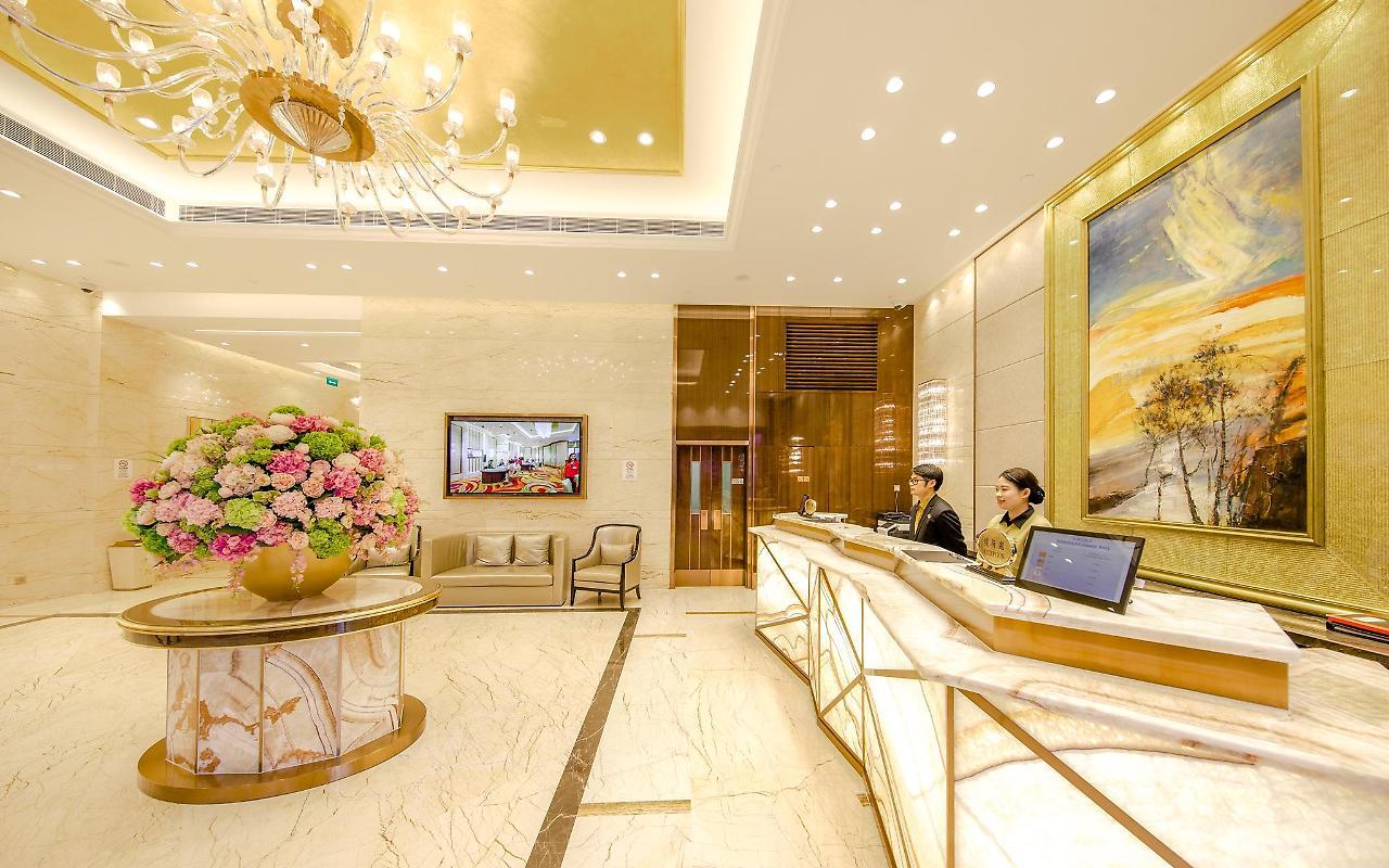 Royal Dragon Hotel Macau Exterior photo