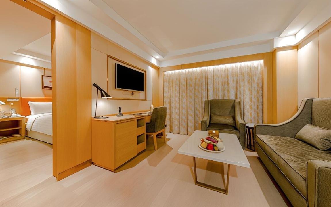 Royal Dragon Hotel Macau Exterior photo