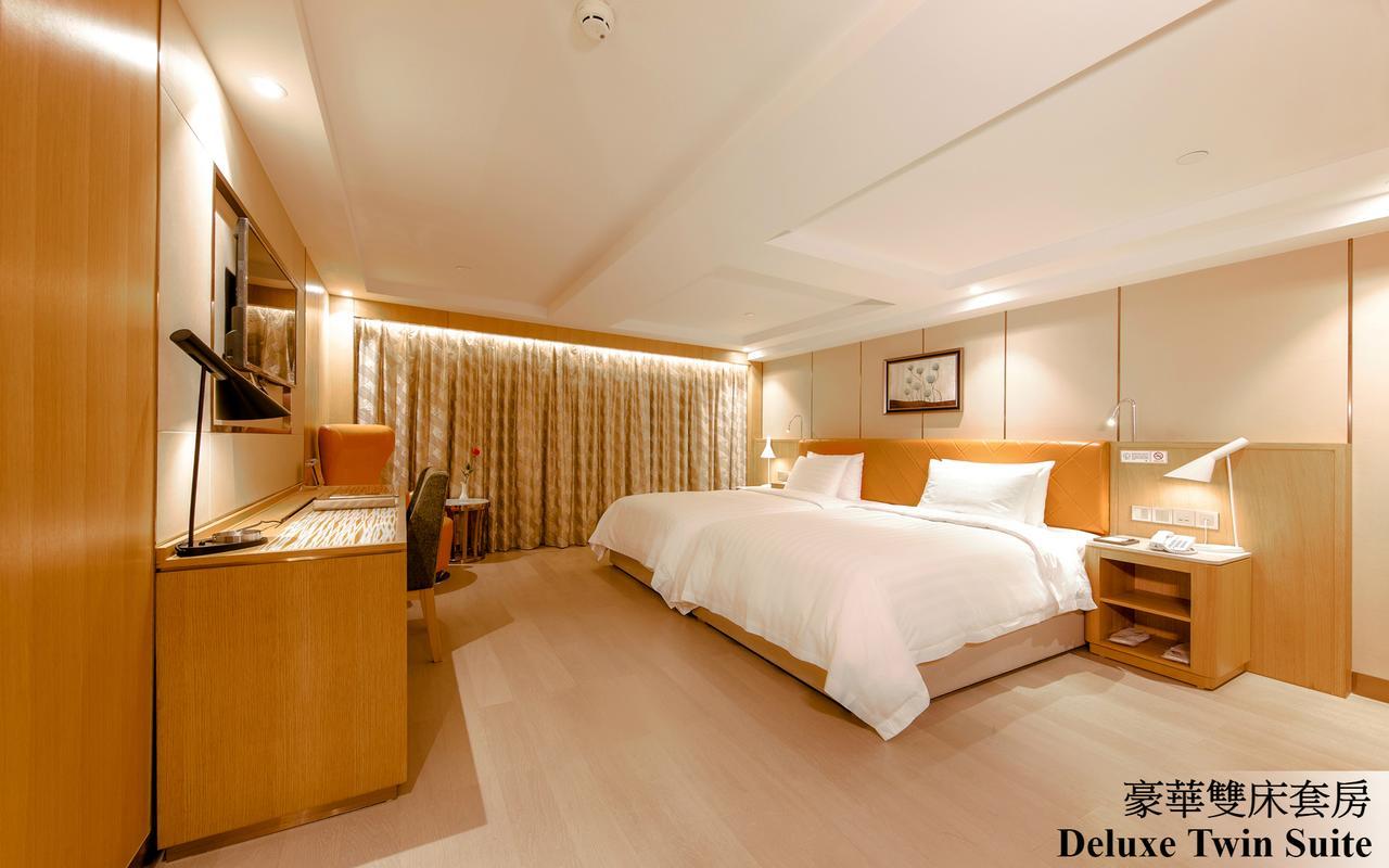 Royal Dragon Hotel Macau Exterior photo