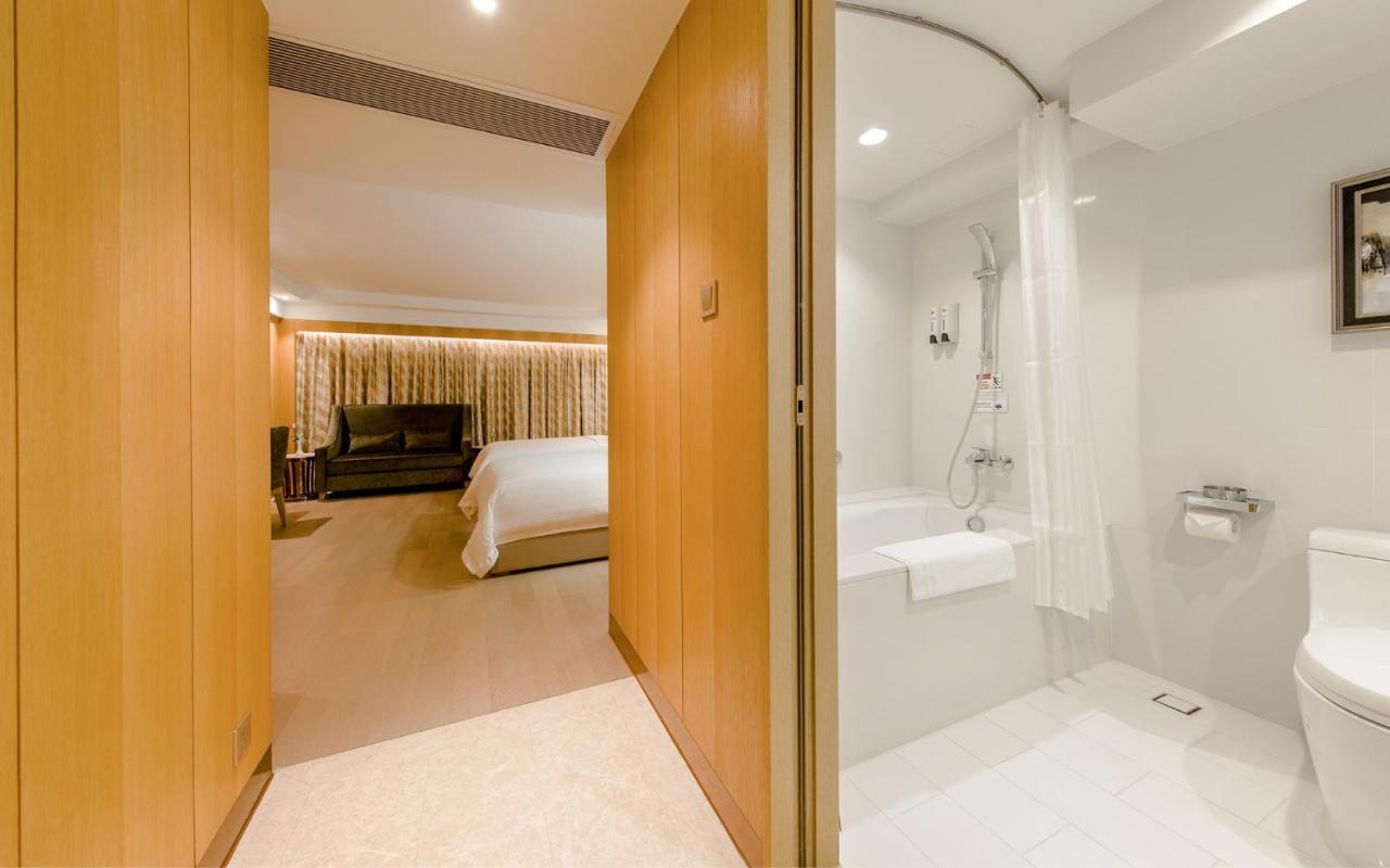 Royal Dragon Hotel Macau Exterior photo